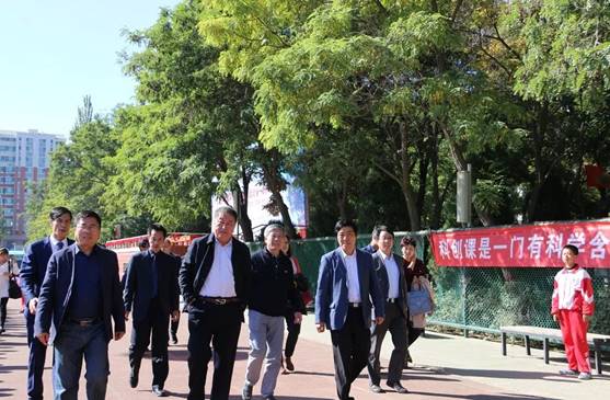 说明:https://mmbiz.qpic.cn/mmbiz_jpg/pT6EiaJqKUIdiaDOWic286qBo3JVZ0FOwwkqFL1q2180diay35WicprJmoZswWhOibEJMvwlIZzaoNPKOOMFTNSyanEg/640?wx_fmt=jpeg