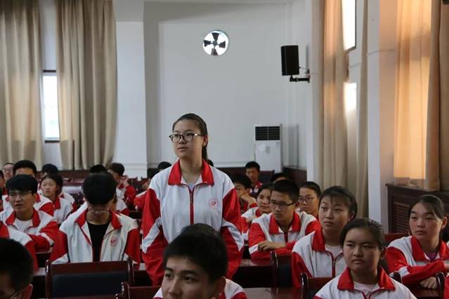 说明:https://mmbiz.qpic.cn/mmbiz_jpg/pT6EiaJqKUIdiaDOWic286qBo3JVZ0FOwwkBr9LWVbxr31dNib988kLVlrgy2OarorlbN2SwHQKla8nlbkSXOOK9lQ/640?wx_fmt=jpeg